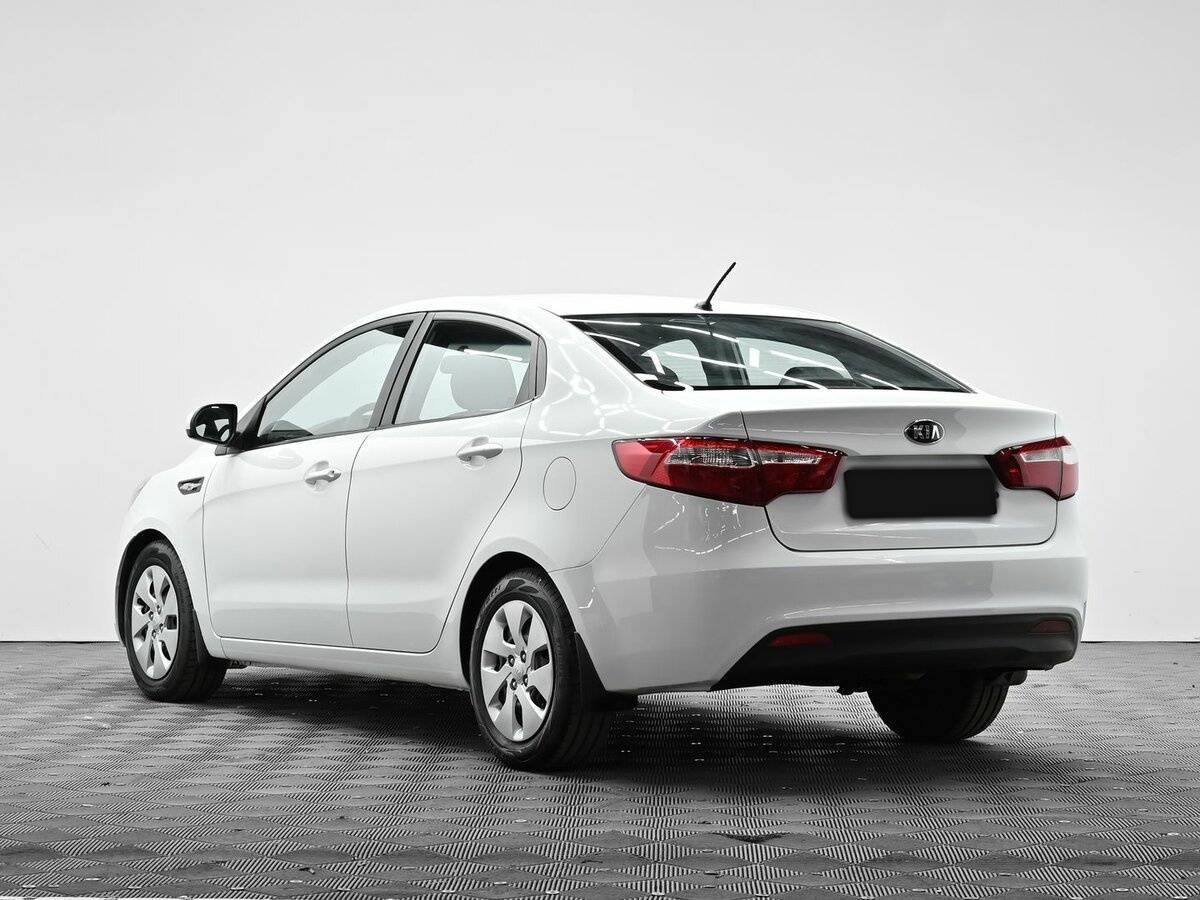 Kia Rio 2013 года с пробегом. Фото: #2