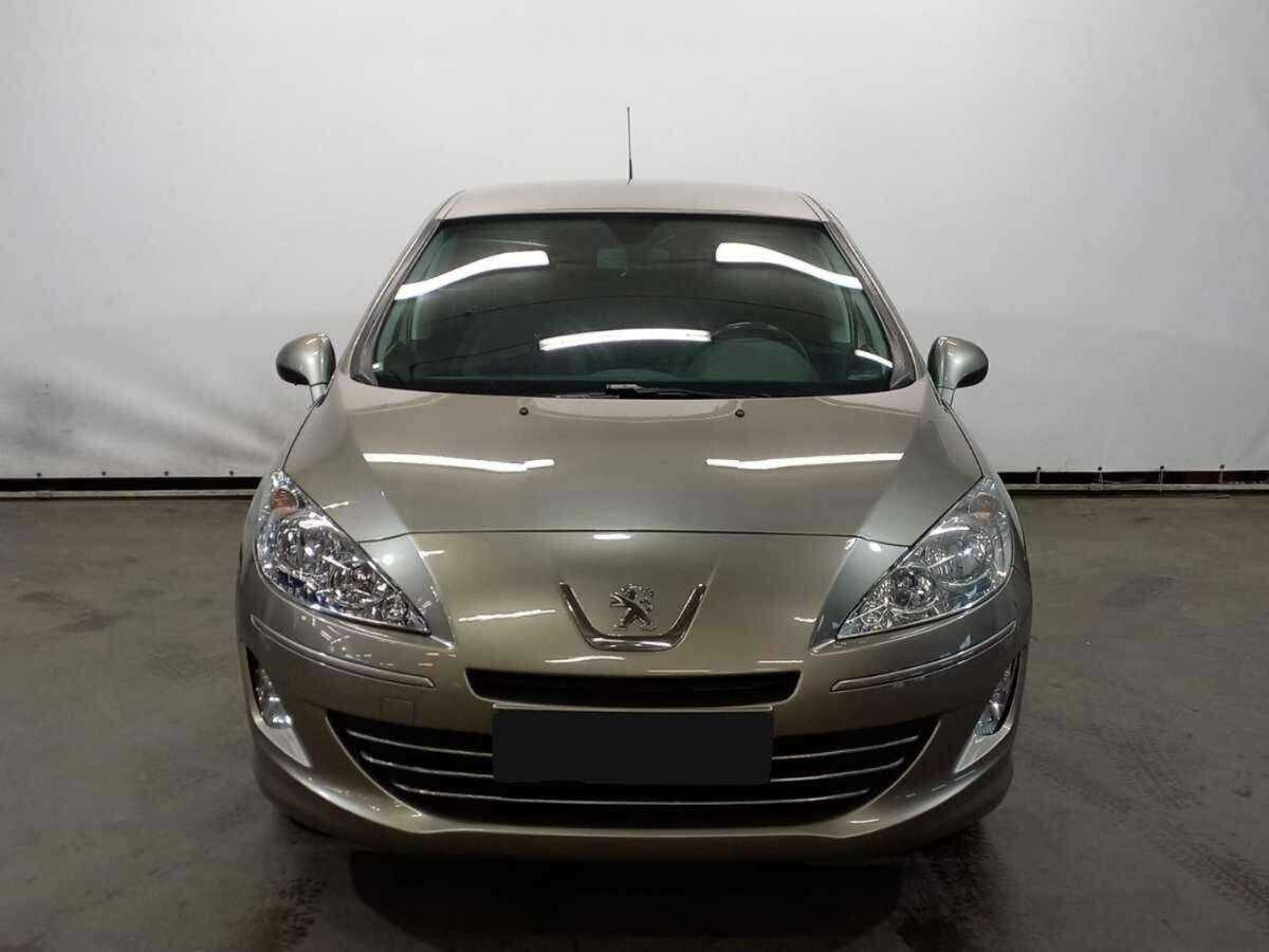 Peugeot 408 2016 года с пробегом. Фото: #1