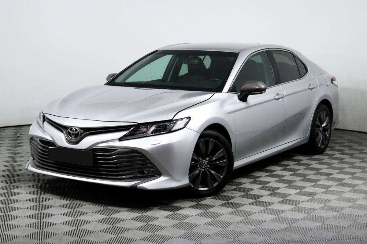 Toyota Camry 2018 года с пробегом. Фото: #0