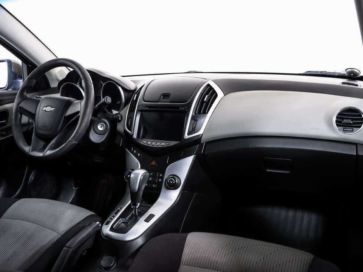 Chevrolet Cruze 2013 года с пробегом. Фото: #8