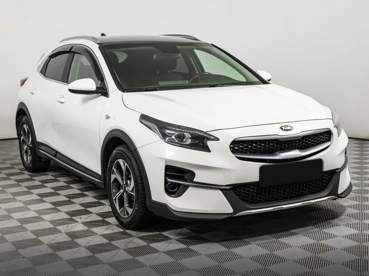 Kia XCeed 2021 года с пробегом. Фото: #2