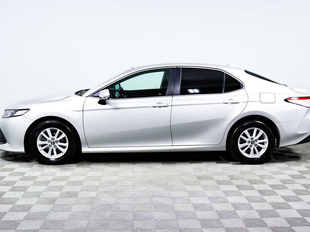 Toyota Camry 2018 года с пробегом. Фото: #7
