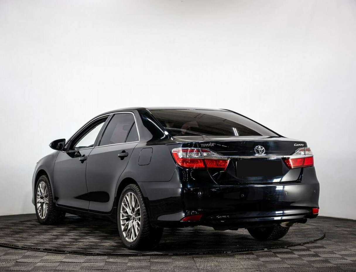 Toyota Camry 2015 года с пробегом. Фото: #5