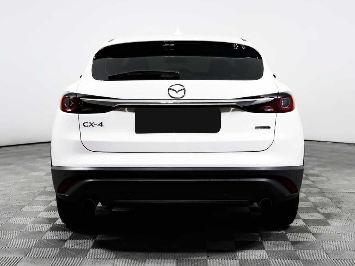 Mazda CX-4 2022 года с пробегом. Фото: #5
