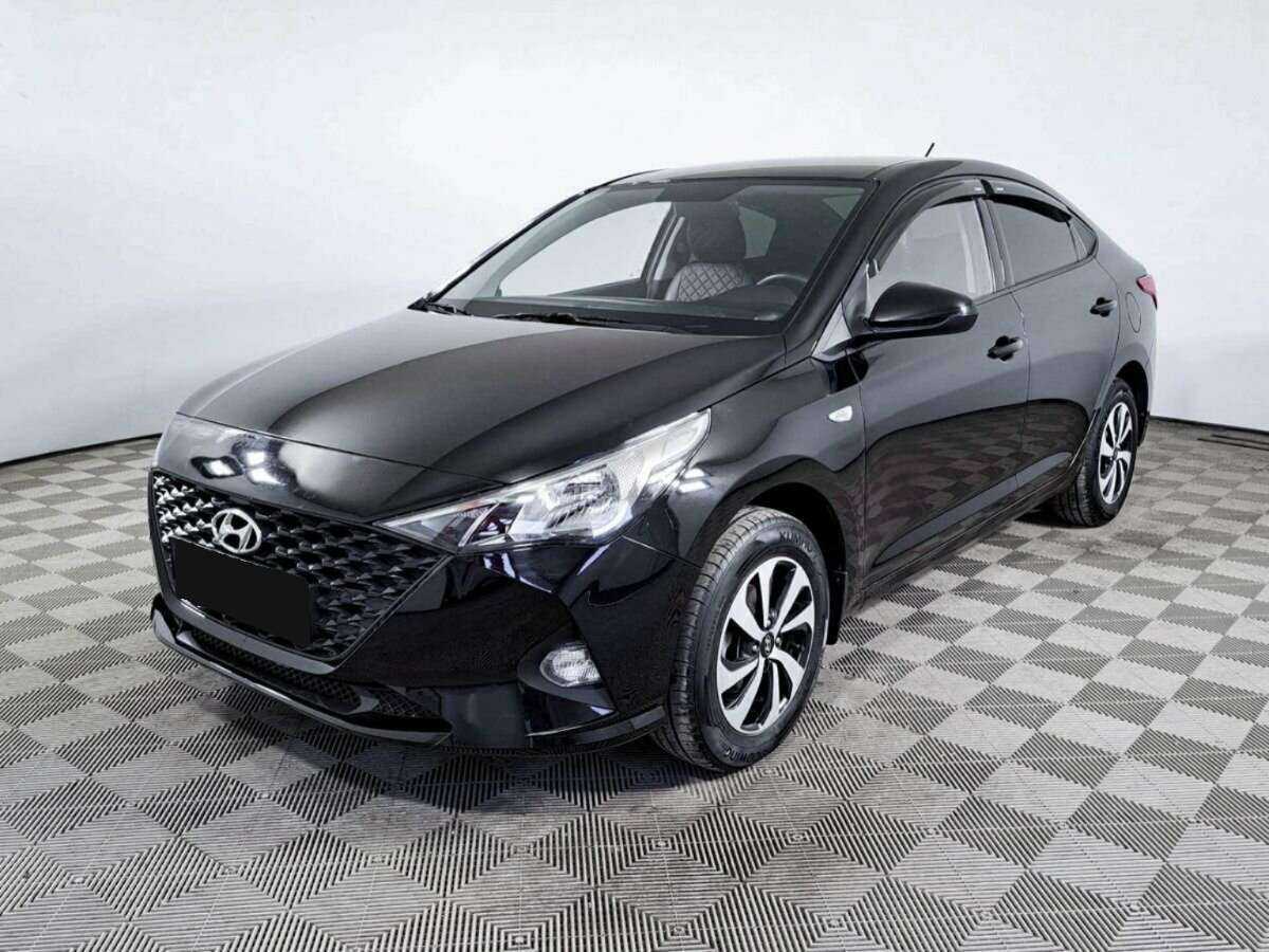 Hyundai Solaris 2020 года с пробегом. Посмотреть фото