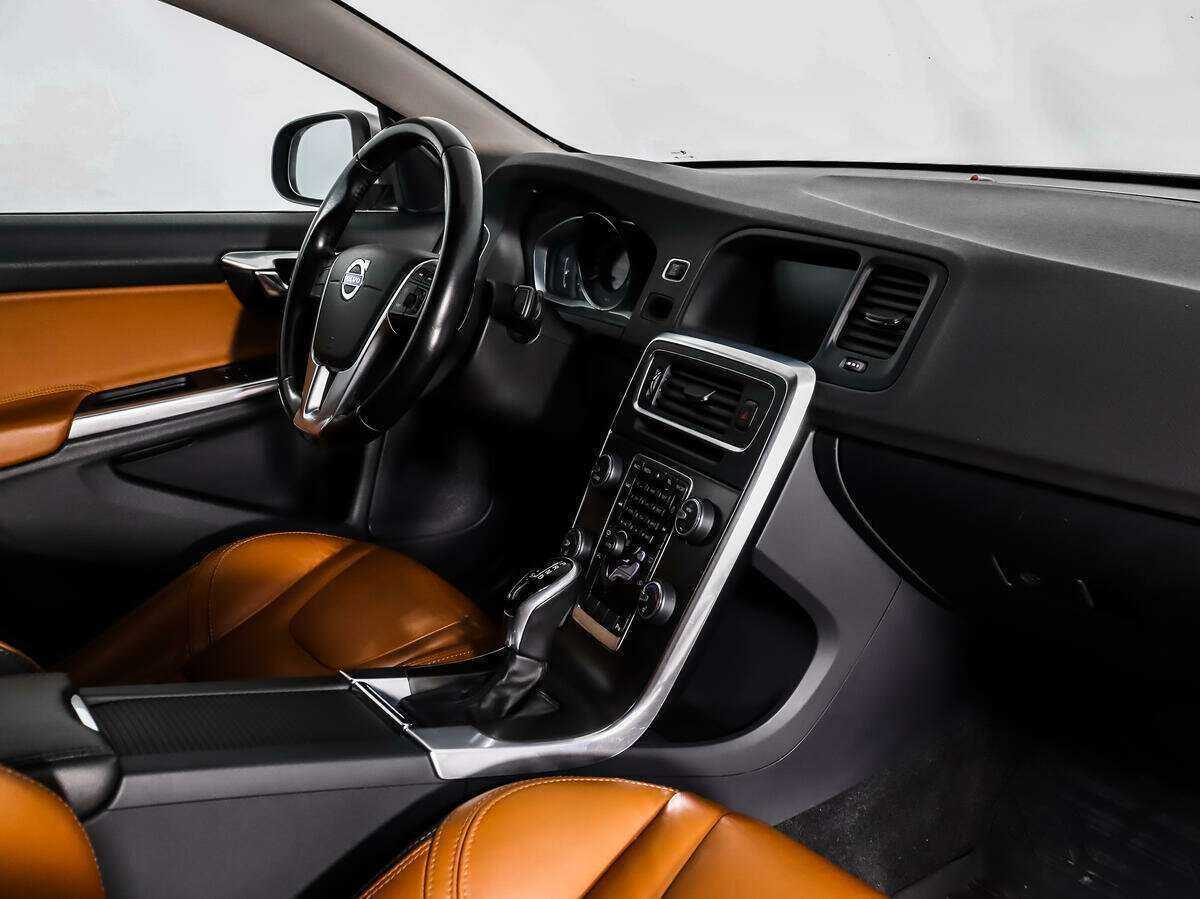 Volvo S60 2014 года с пробегом. Фото: #11