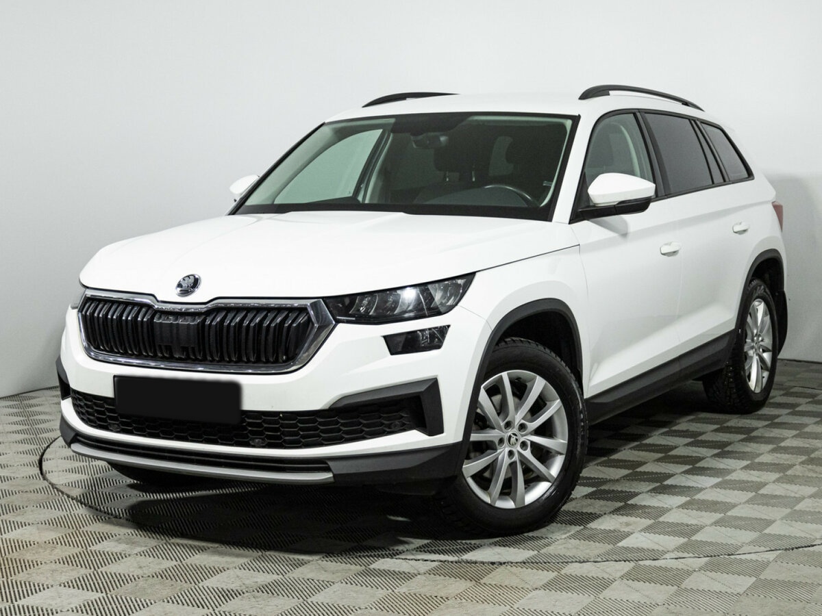 Skoda Kodiaq 2022 года с пробегом. Посмотреть фото