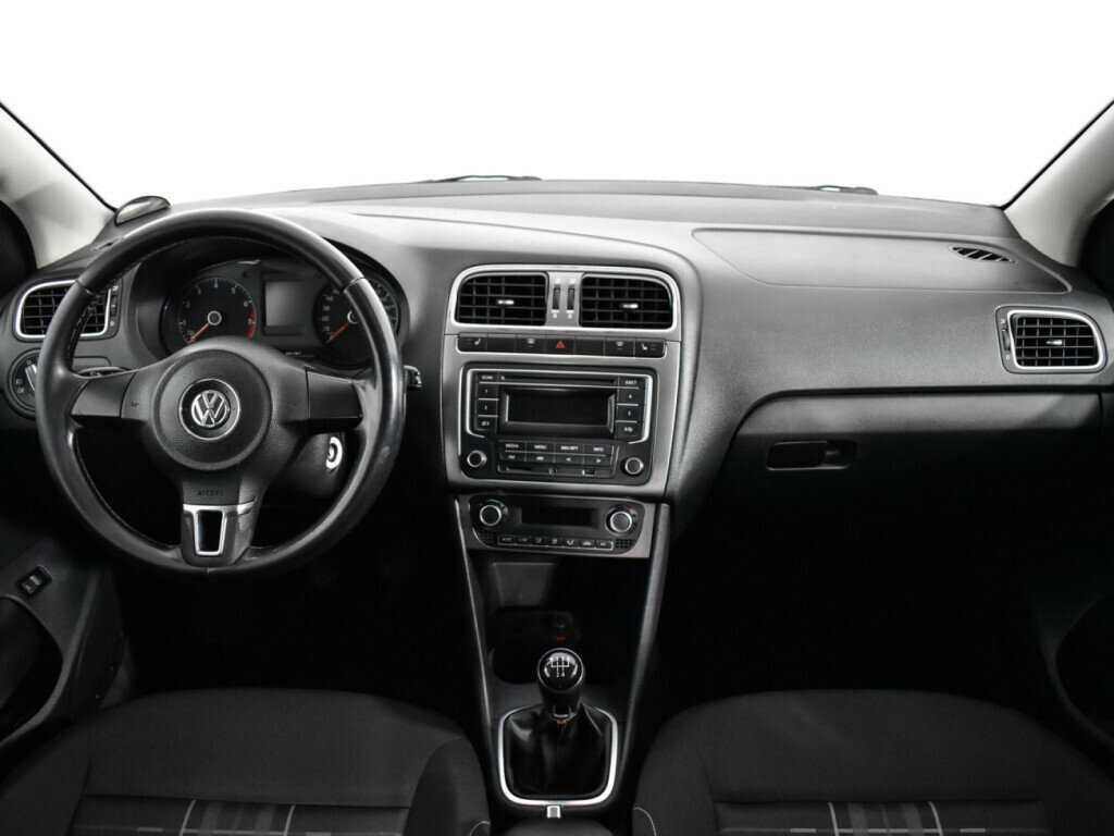 Volkswagen Polo 2015 года с пробегом. Фото: #11