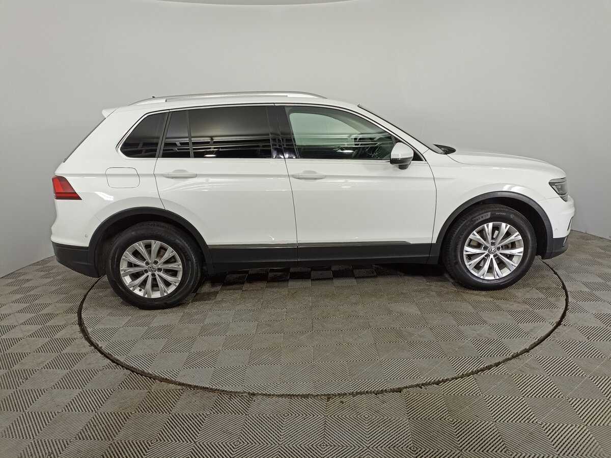 Volkswagen Tiguan 2017 года с пробегом. Фото: #3