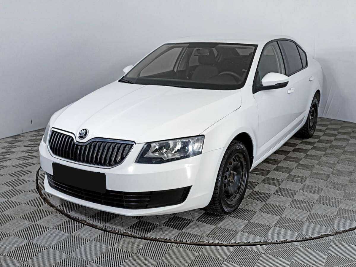 Skoda Octavia 2016 года с пробегом. Посмотреть фото