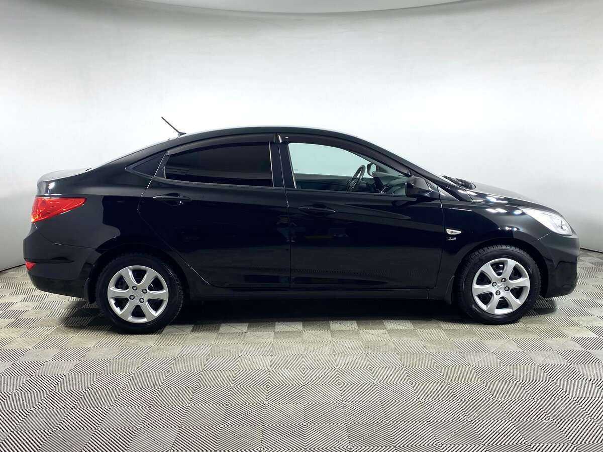 Hyundai Solaris 2013 года с пробегом. Фото: #3