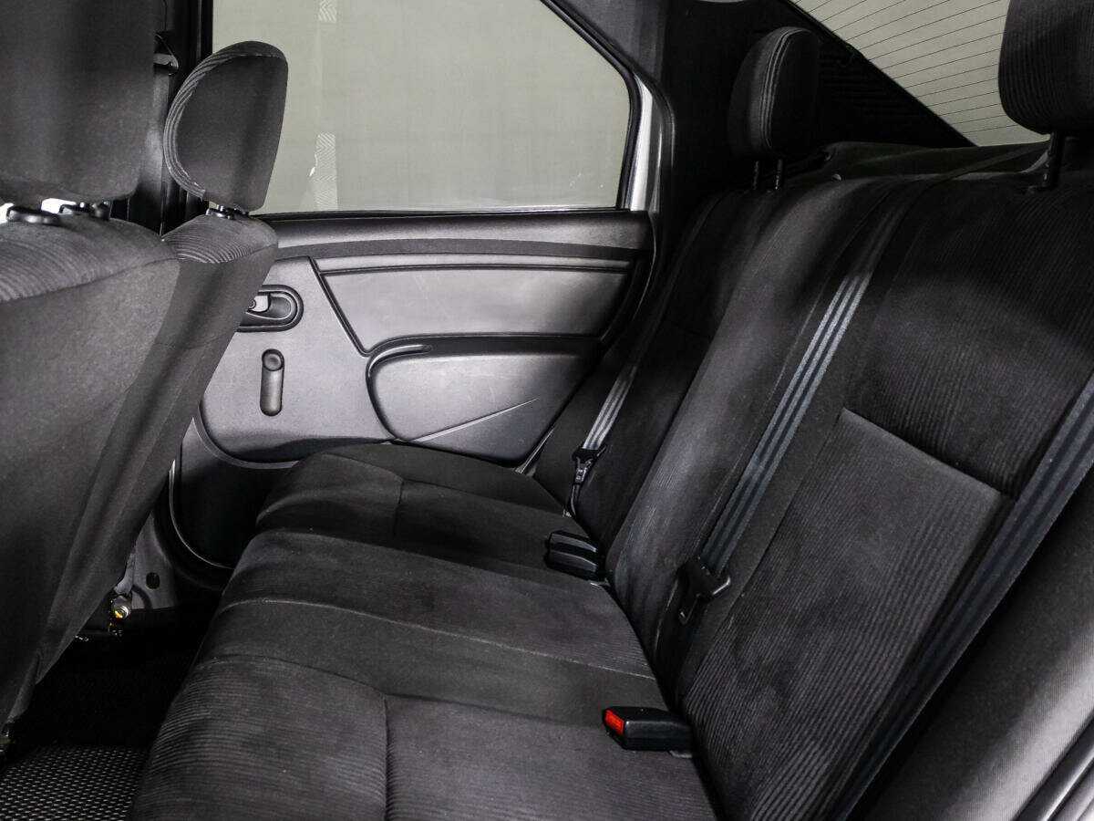 Renault Logan 2014 года с пробегом. Фото: #9