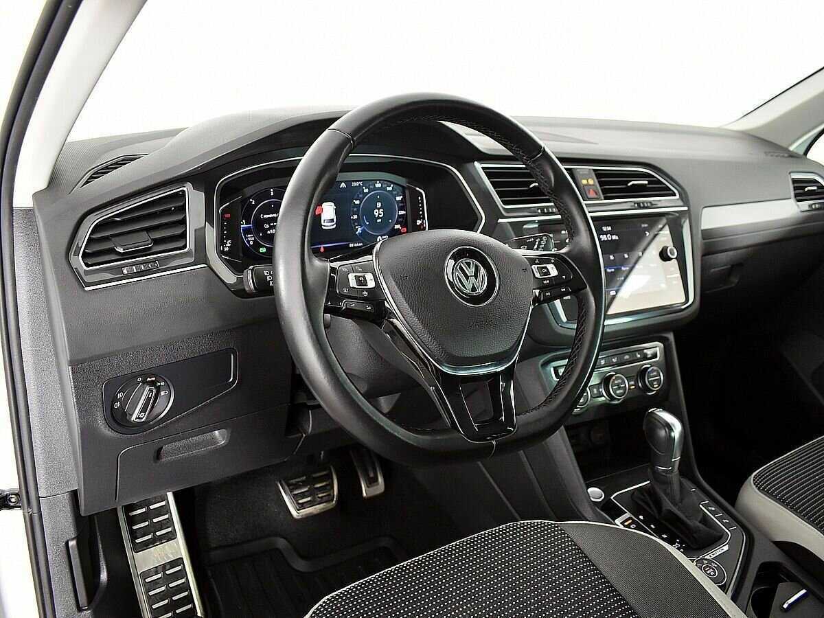 Volkswagen Tiguan 2019 года с пробегом. Фото: #6