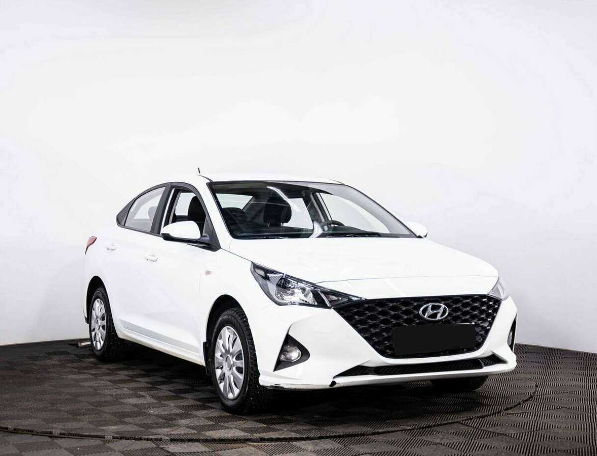 Hyundai Solaris 2020 года с пробегом. Фото: #2