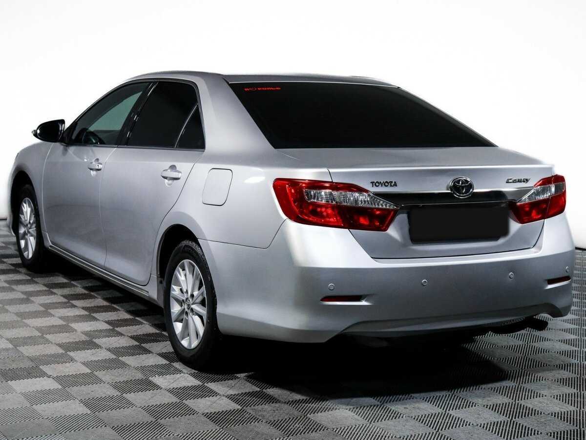 Toyota Camry 2013 года с пробегом. Фото: #6
