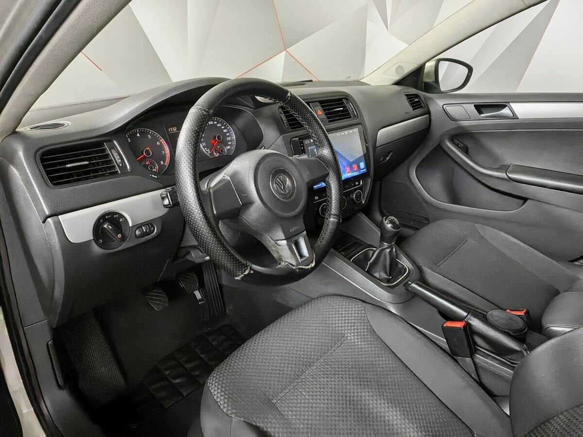 Volkswagen Jetta 2012 года с пробегом. Фото: #13