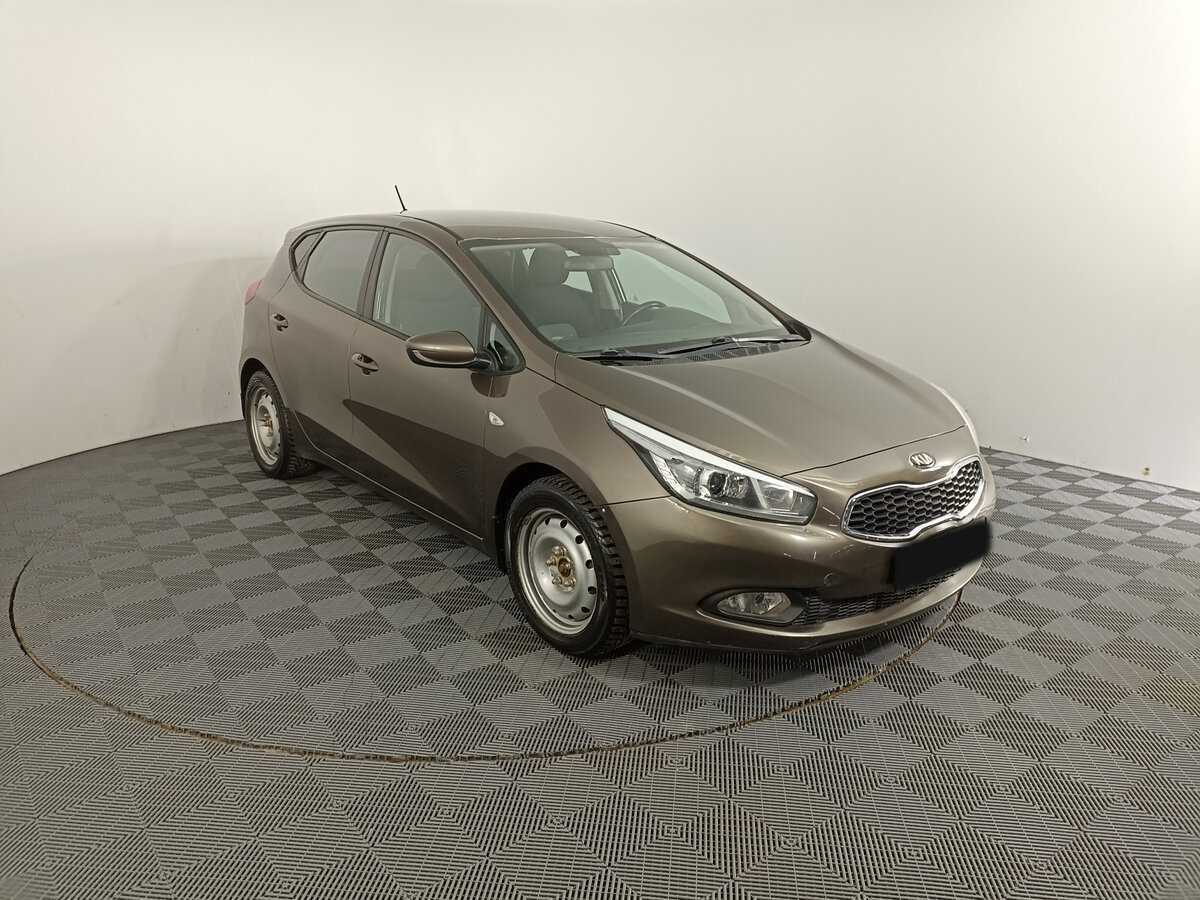 Kia Ceed 2012 года с пробегом. Фото: #2