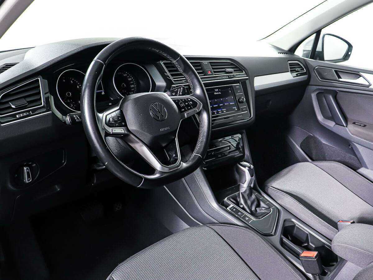 Volkswagen Tiguan 2020 года с пробегом. Фото: #11