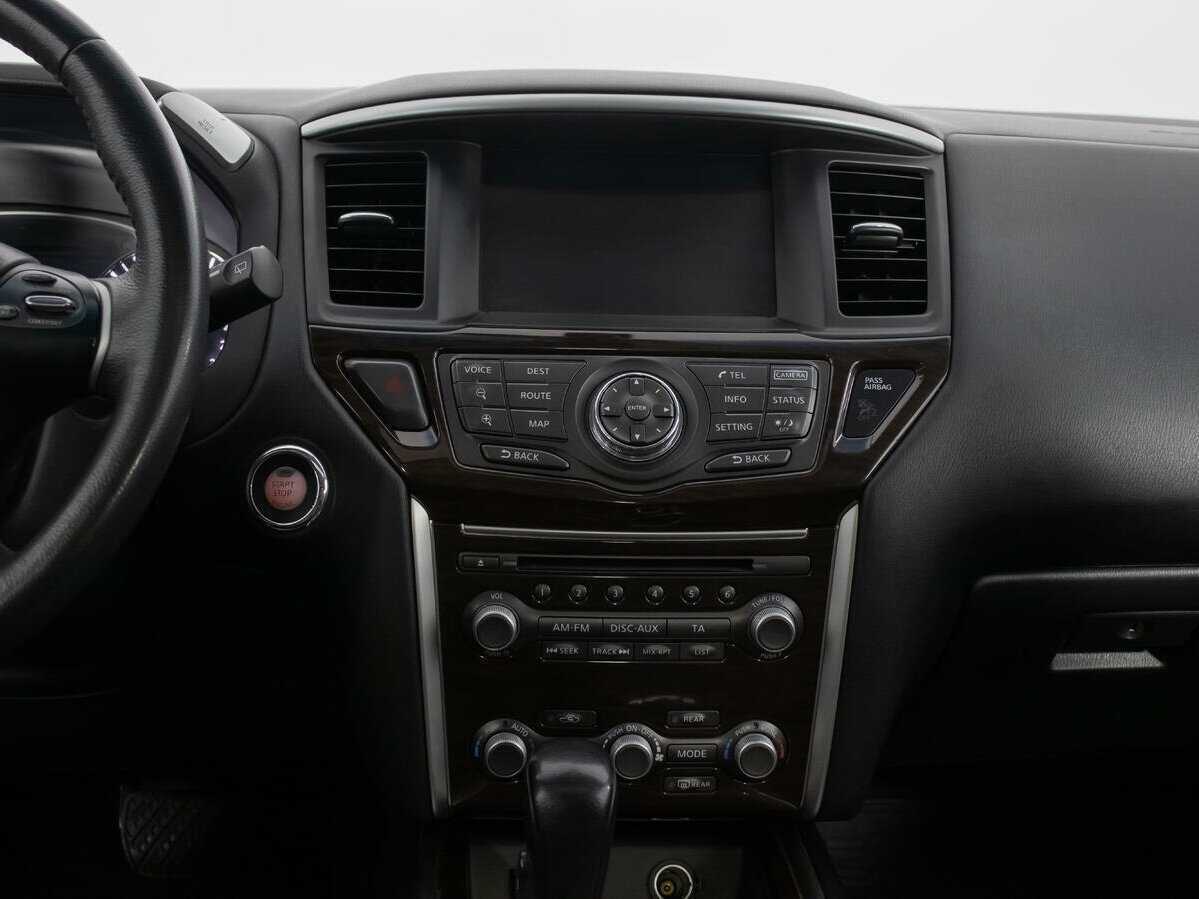 Nissan Pathfinder 2015 года с пробегом. Фото: #14