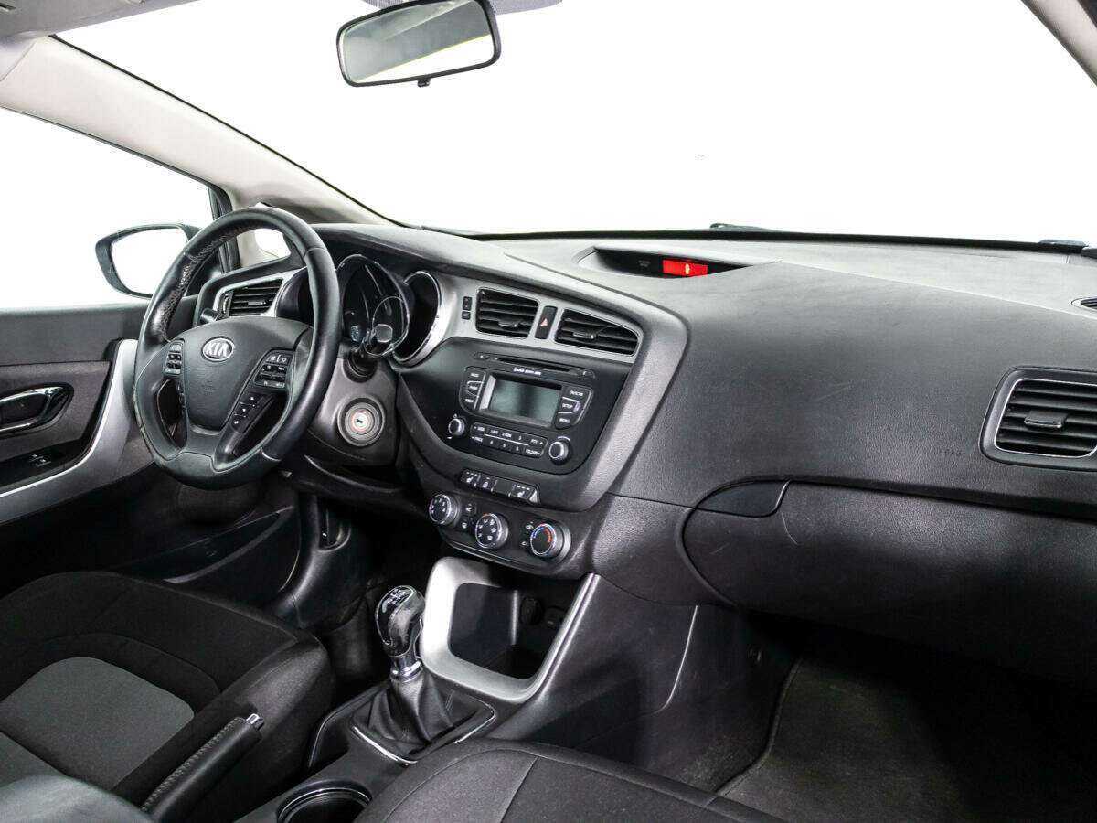 Kia Ceed 2014 года с пробегом. Фото: #8