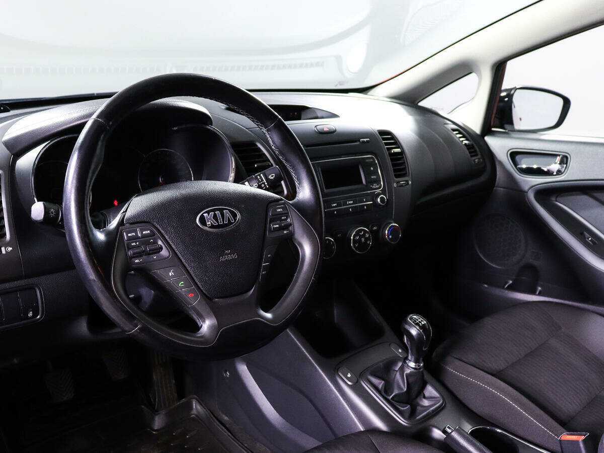 Kia Cerato 2014 года с пробегом. Фото: #13