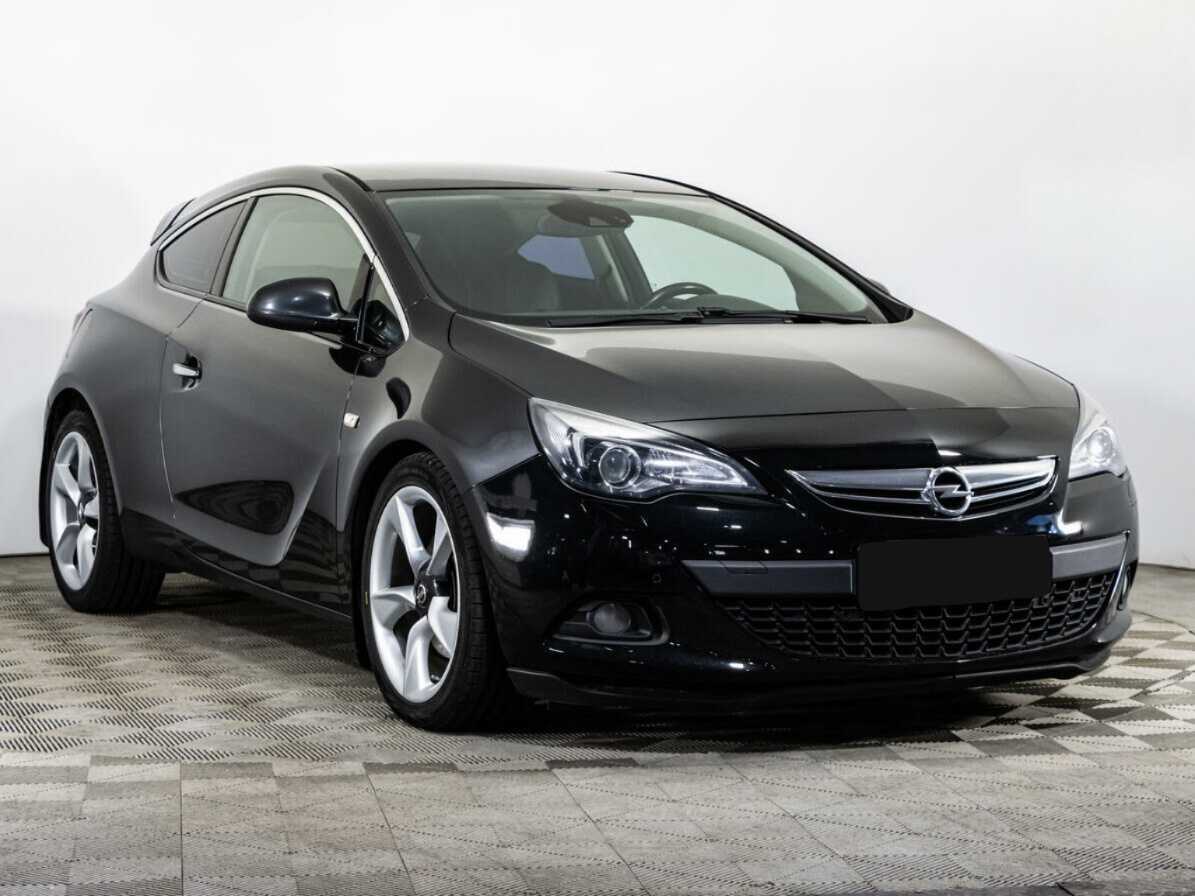 Opel Astra 2013 года с пробегом. Фото: #2