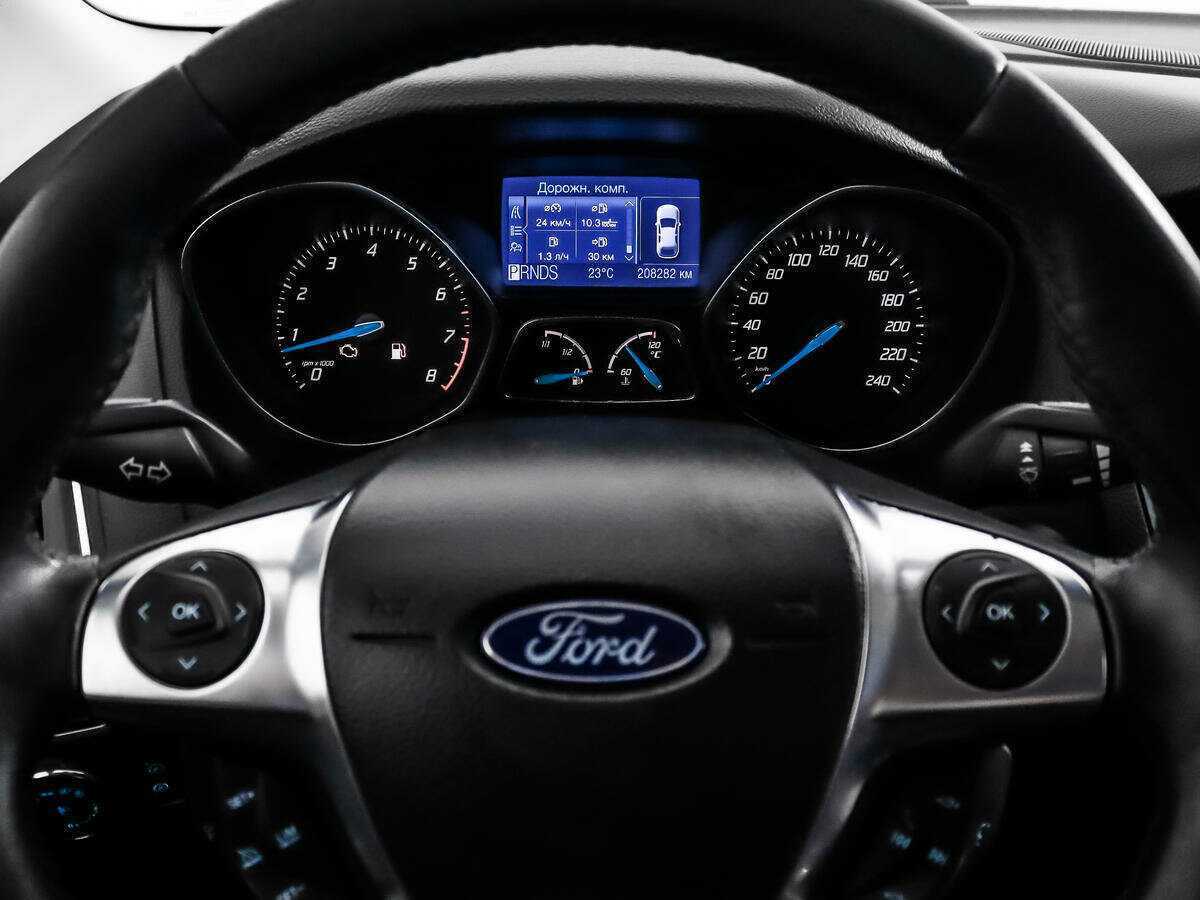 Ford Focus 2012 года с пробегом. Фото: #13