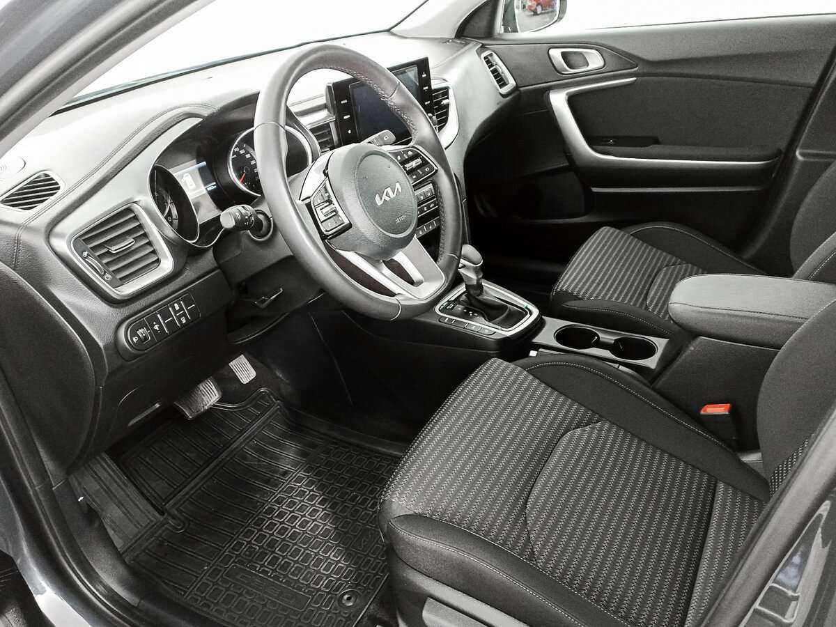 Kia Ceed 2022 года с пробегом. Фото: #13