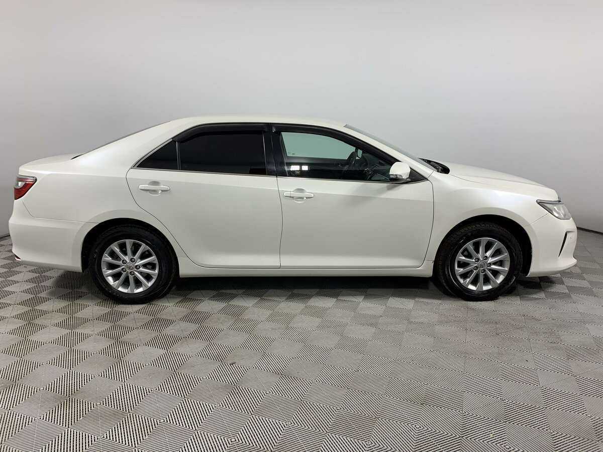 Toyota Camry 2016 года с пробегом. Фото: #3