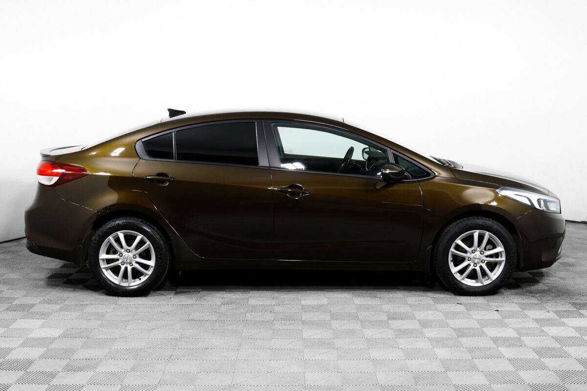 Kia Cerato 2019 года с пробегом. Фото: #3