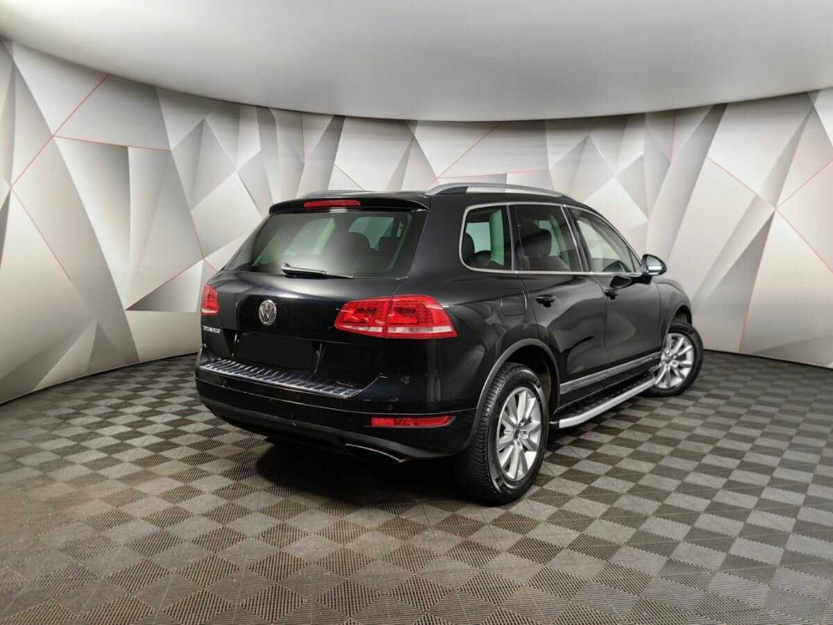 Volkswagen Touareg 2013 года с пробегом. Фото: #1