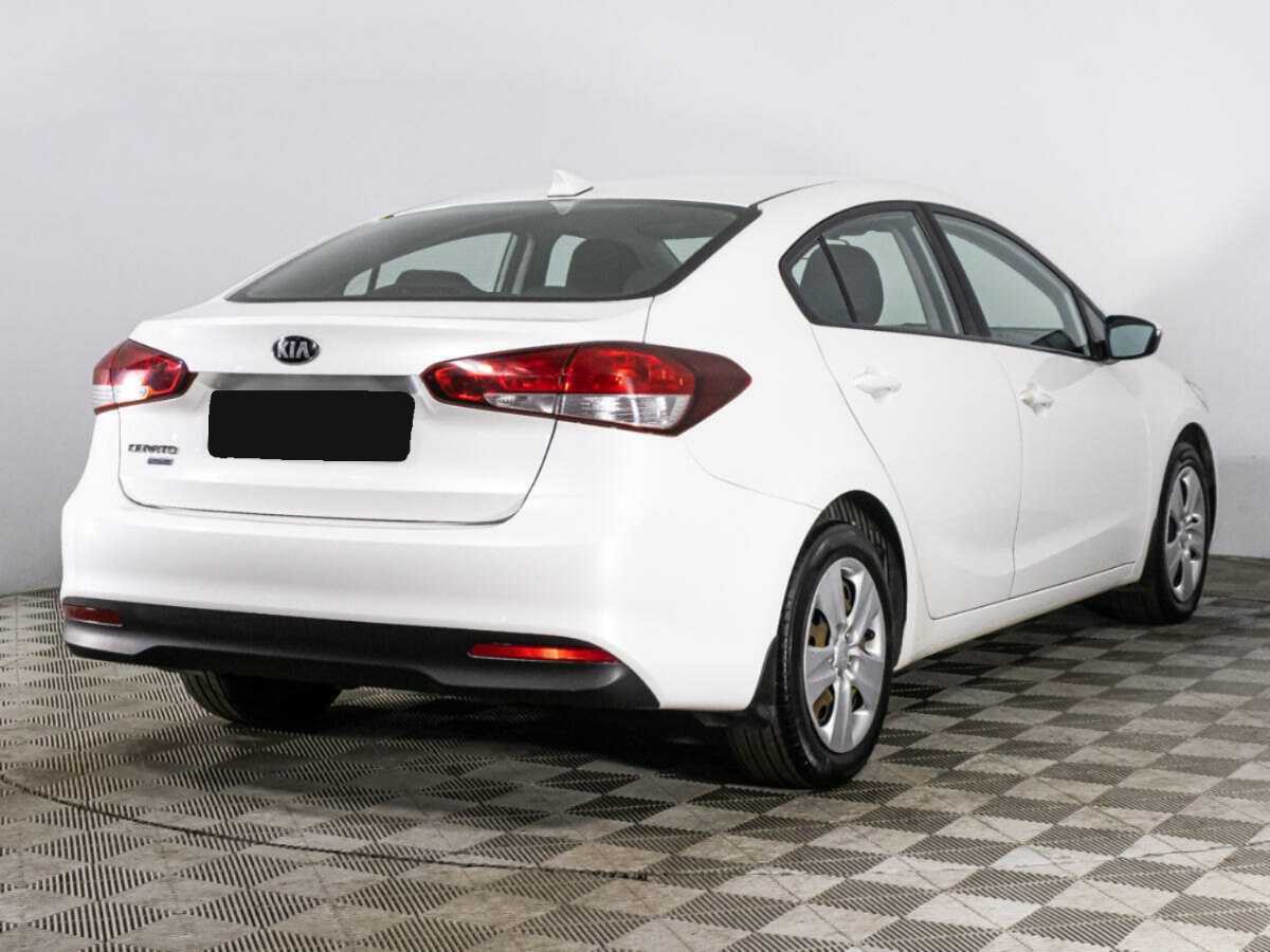 Kia Cerato 2017 года с пробегом. Фото: #4
