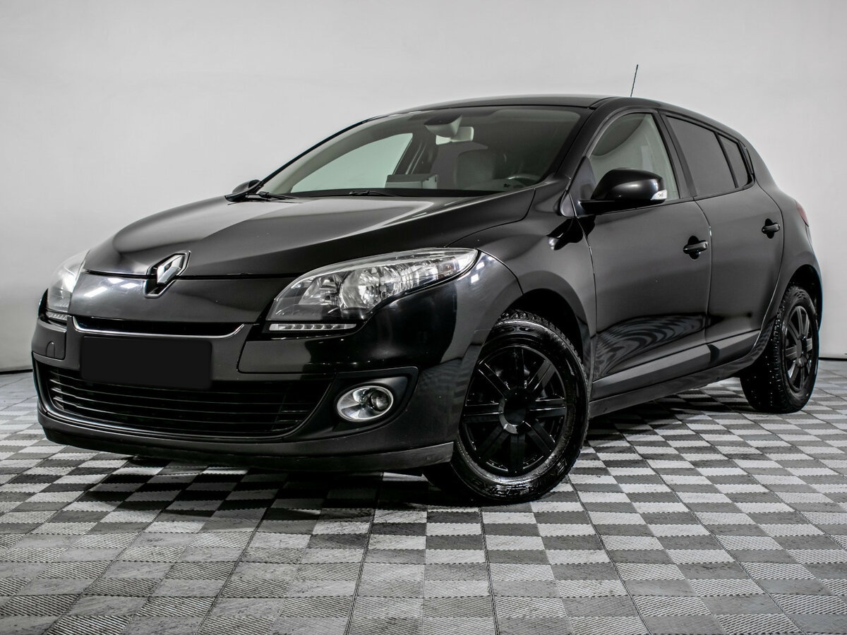 Renault Megane 2012 года с пробегом. Посмотреть фото