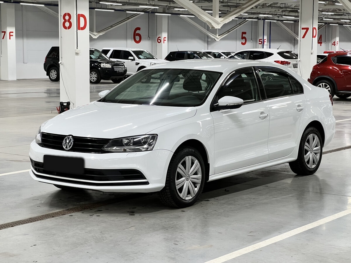 Volkswagen Jetta 2016 года с пробегом. Посмотреть фото