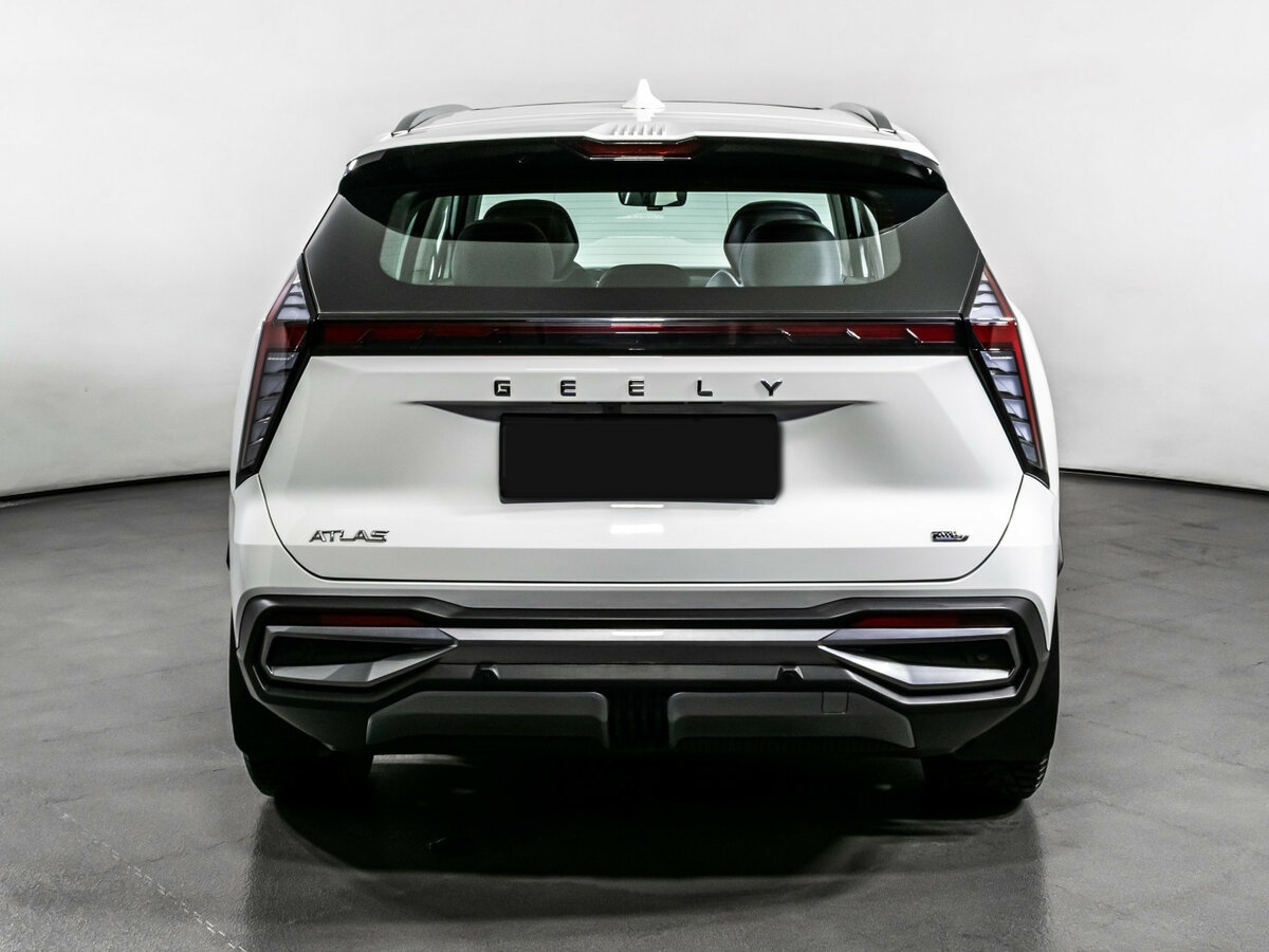 Geely Atlas 2024 года с пробегом. Фото: #5
