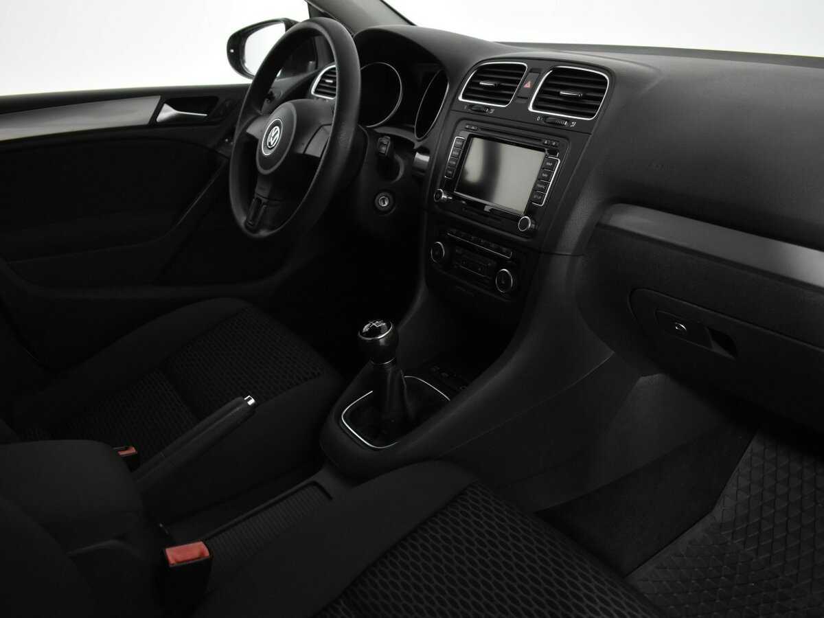 Volkswagen Golf 2012 года с пробегом. Фото: #9