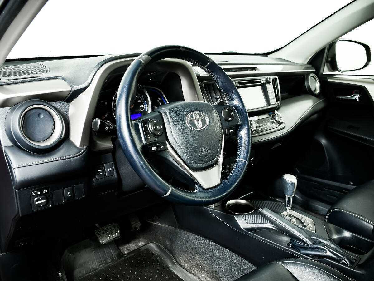 Toyota RAV4 2014 года с пробегом. Фото: #12