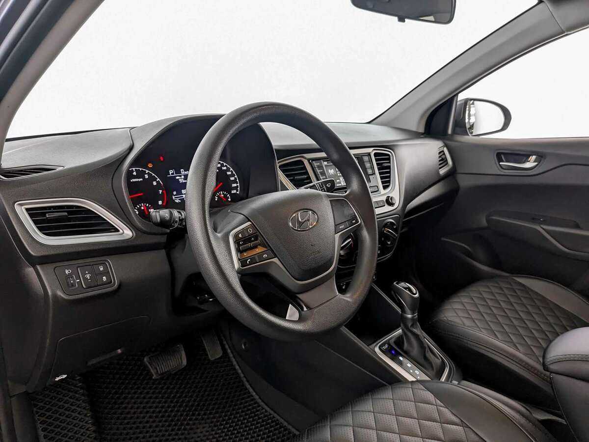 Hyundai Solaris 2021 года с пробегом. Фото: #13