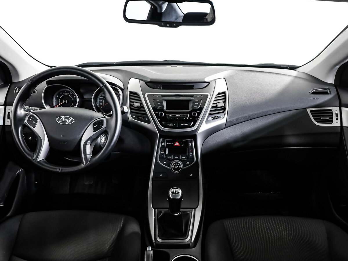 Hyundai Elantra 2015 года с пробегом. Фото: #7