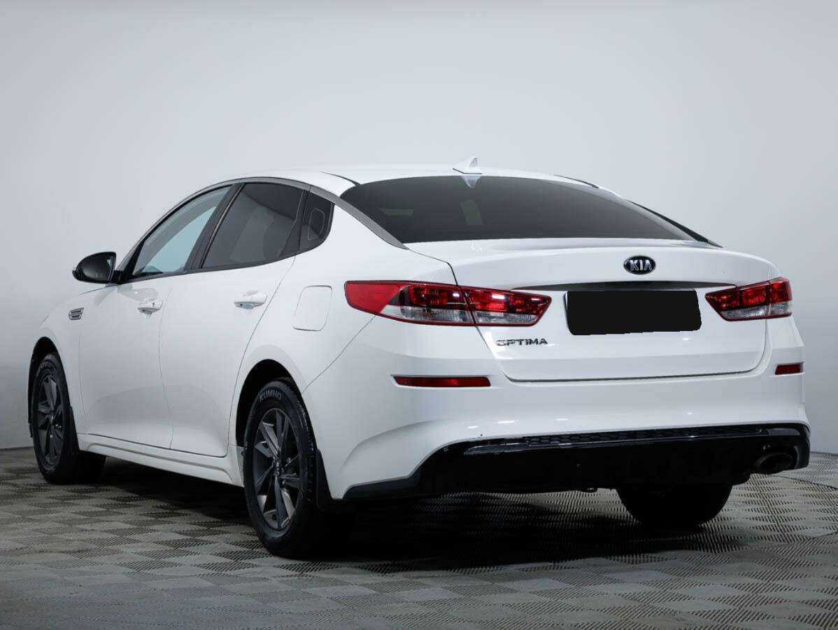 Kia Optima 2019 года с пробегом. Фото: #5