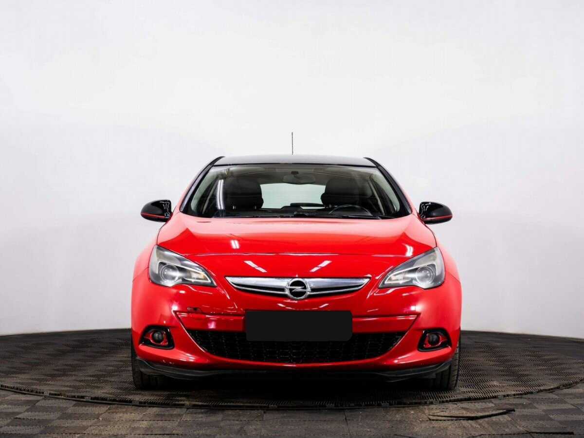 Opel Astra 2012 года с пробегом. Фото: #1