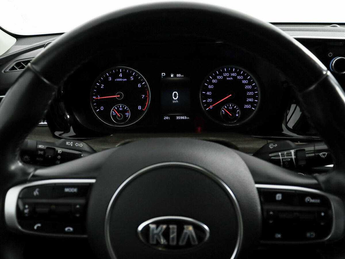 Kia K5 2020 года с пробегом. Фото: #20