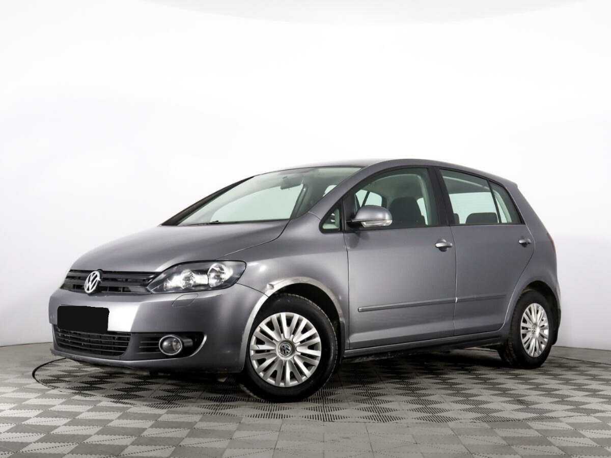 Volkswagen Golf Plus 2013 года с пробегом. Посмотреть фото