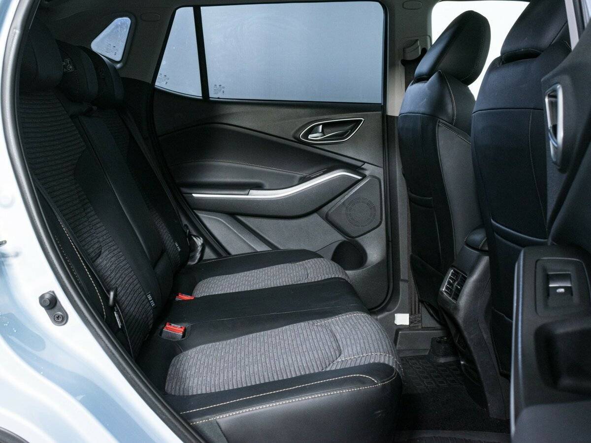 Москвич 3 2023 года с пробегом. Фото: #10