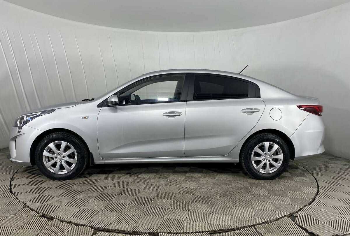 Kia Rio 2021 года с пробегом. Фото: #7