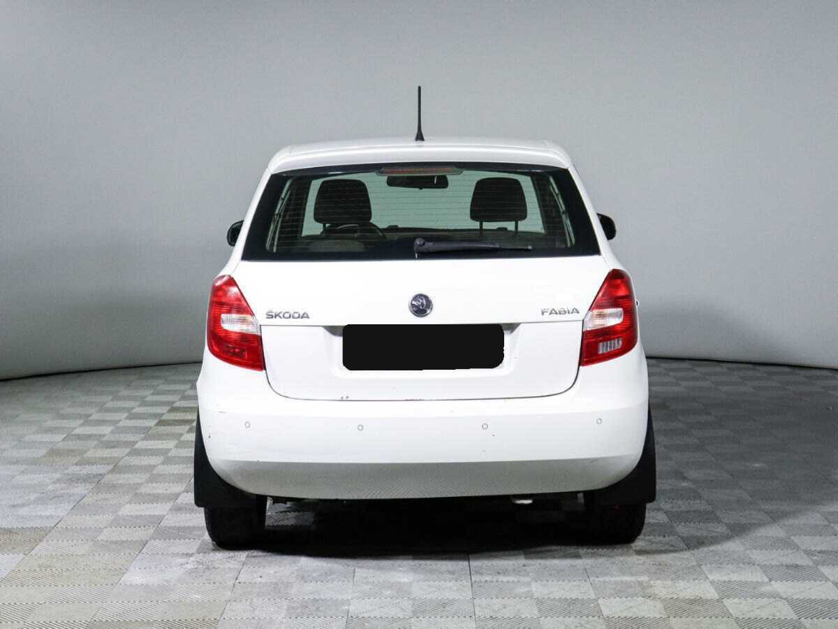 Skoda Fabia 2014 года с пробегом. Фото: #5