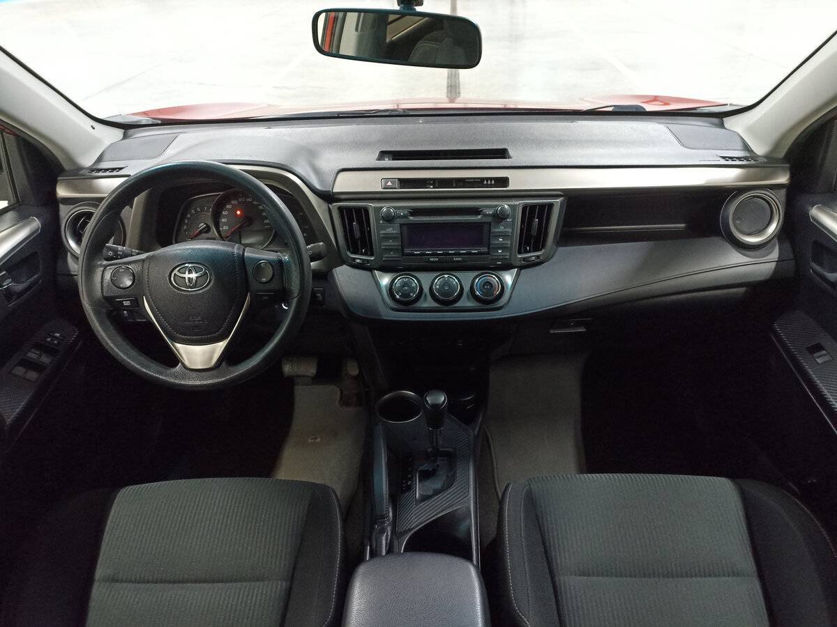 Toyota RAV4 2014 года с пробегом. Фото: #13