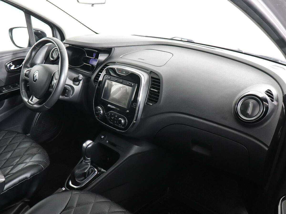 Renault Kaptur 2017 года с пробегом. Фото: #9