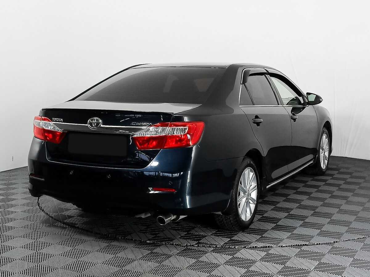 Toyota Camry 2014 года с пробегом. Фото: #3