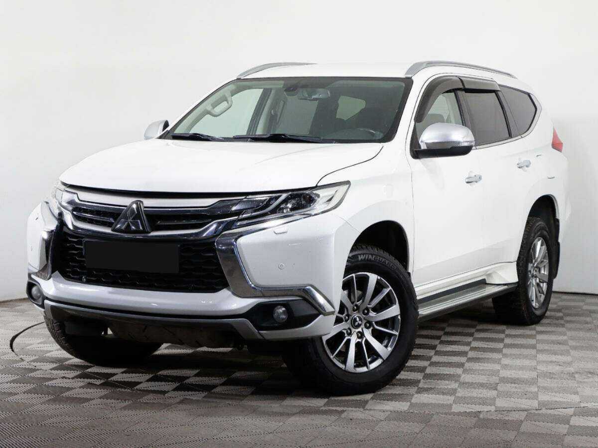 Mitsubishi Pajero Sport 2019 года с пробегом. Посмотреть фото